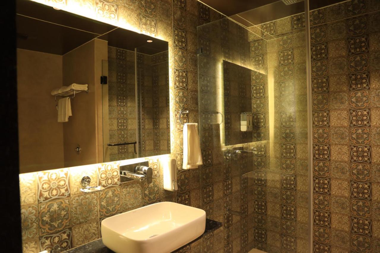 Krown Palace Resort Silvassa Εξωτερικό φωτογραφία