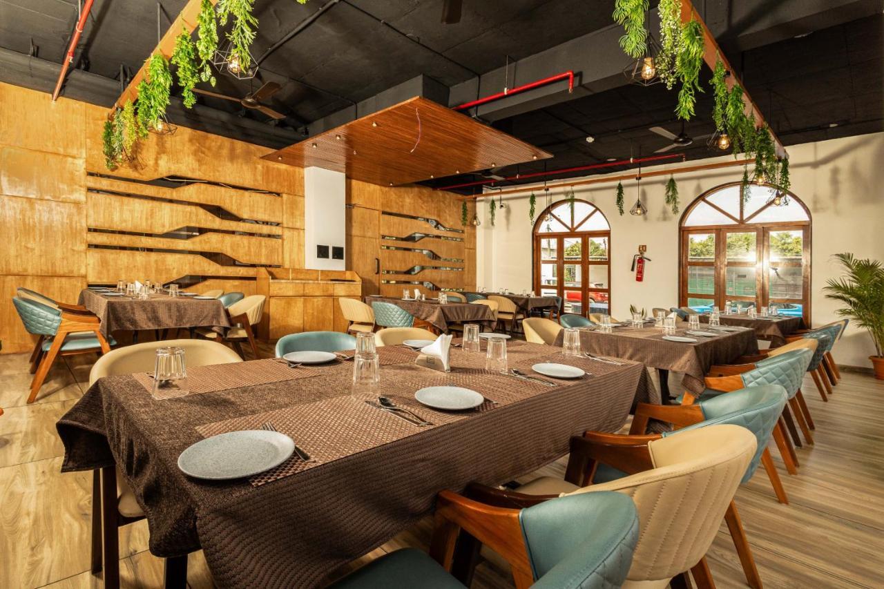 Krown Palace Resort Silvassa Εξωτερικό φωτογραφία